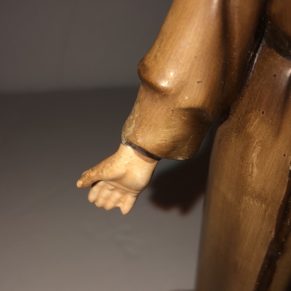 Vintage St. Francis of Assisi Porcelain Statue 8” Tall - Picture 8 of 9